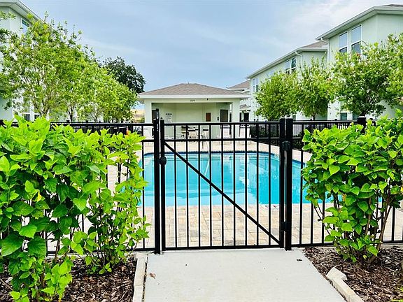 2nd image of 1522 Blue Sea Ct
