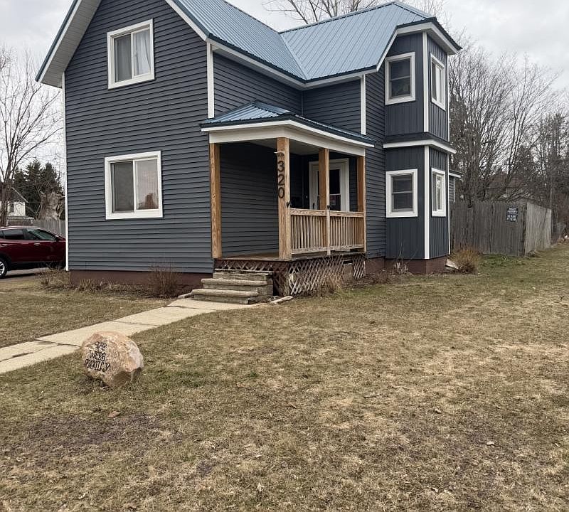 1st image of 320 N Port Crescent St