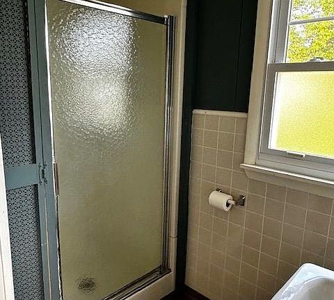 5th image of 255 Prairie Ave