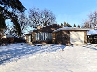 1320 5th St N, Fargo, ND 58102