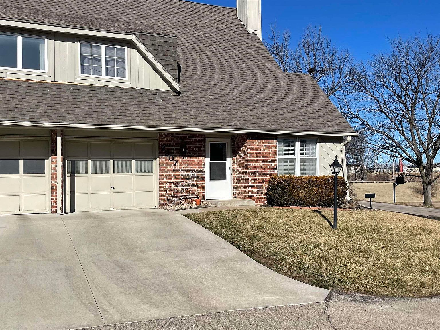 2907 SW Foxcroft 2 Ct, Topeka, KS 66614 Zillow