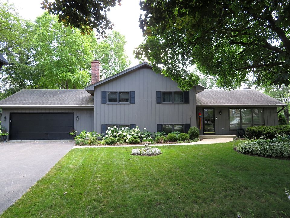 1st image of 29W435 Forestview Dr