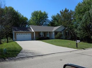 805 Janey Dr, Farmington, MO 63640