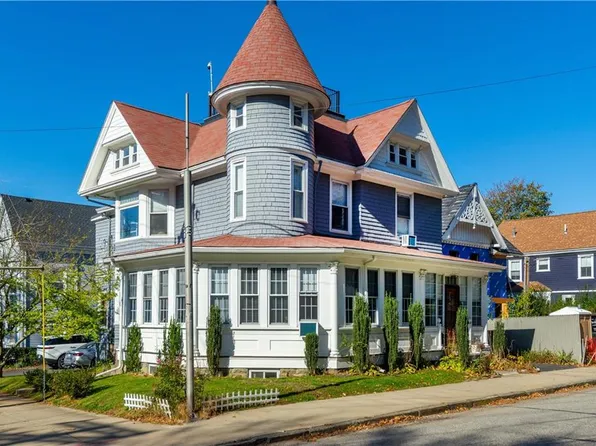 525 Spring St, Newport, RI 02840