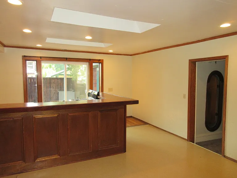 179 E Lincoln Ave — Photo 18