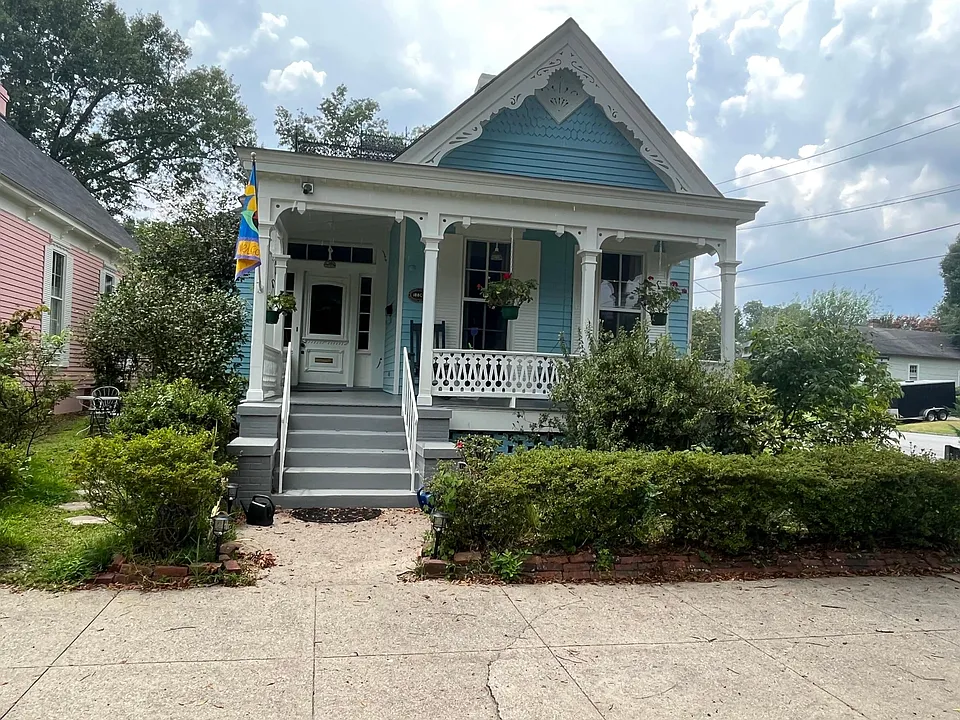 447 Broadway