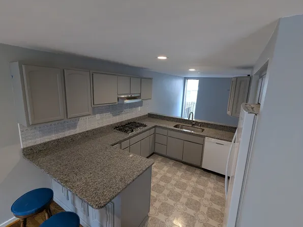 32 University Mews #32, Philadelphia, PA 19104