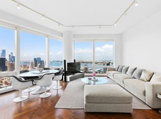 25 Columbus Cir APT 65E, New York, NY 10023