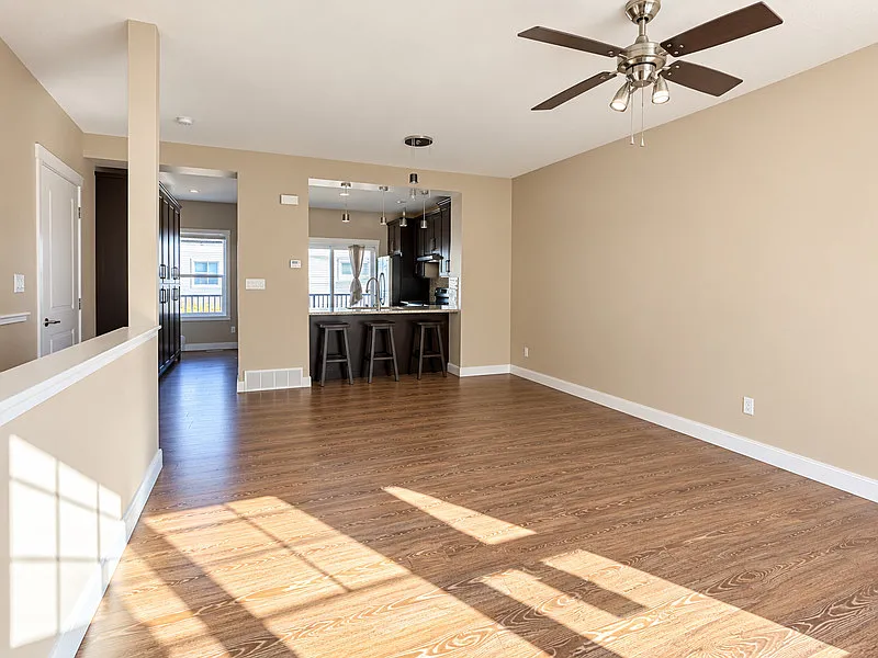 2 bed, 2.5 bath, 1300 sqft, $1,500 — Photo 3