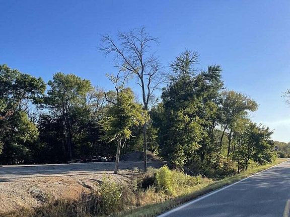 3rd image of Highway 85