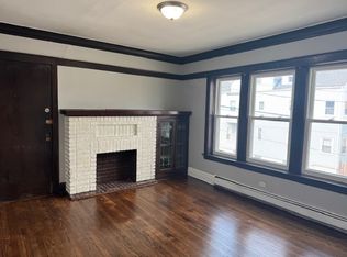 3953 W Berteau Ave #3W, Chicago, IL 60618