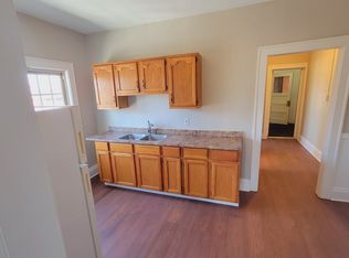 1419 W 110th St APT 6, Cleveland, OH 44102