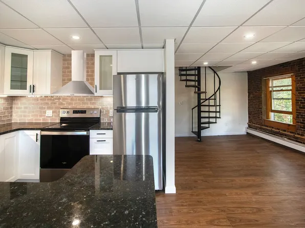 386 Central, 386 Central Ave APT 5, Dover, NH 03820