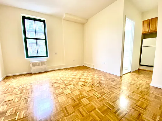 Rented by City & Suburban | media 10