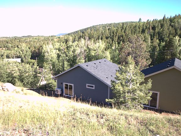 3rd image of 541 Eureka St