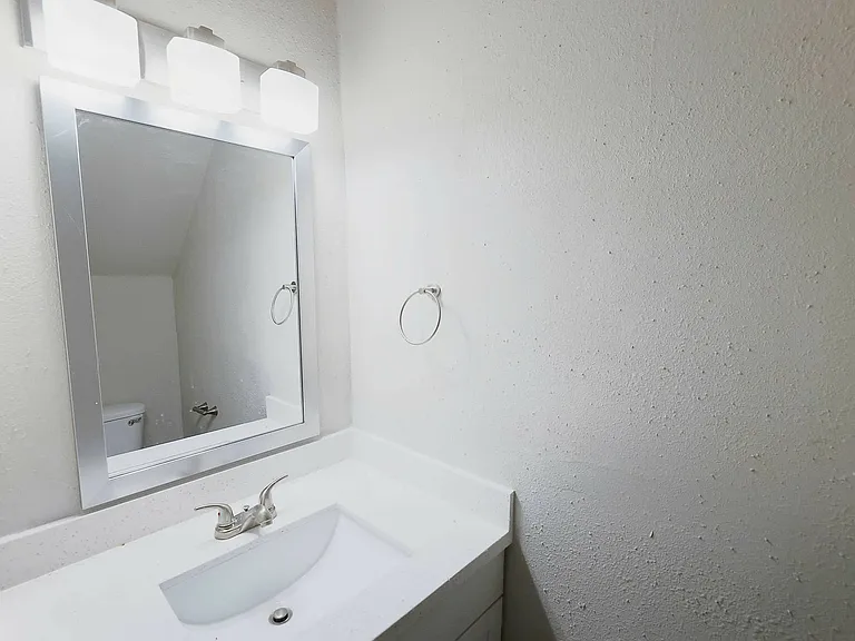 Arcata Townhomes — Photo 104