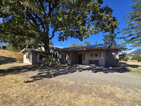 45 Dean Creek Rd, Myers Flat, CA 95554