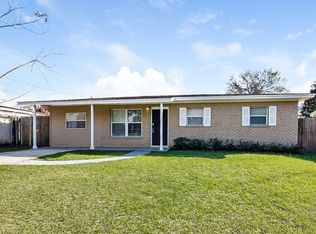 7021 Conifer Dr, Tampa, FL 33637