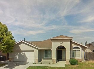 1727 N Cecelia Ave, Fresno, CA 93722