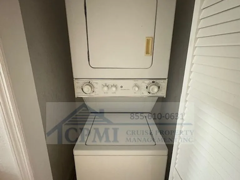 Waterford Villas - 551 Kathy Ct Margate, FL 33068 — Photo 27