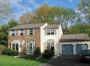 406 Old Mill Dr, Langhorne, PA