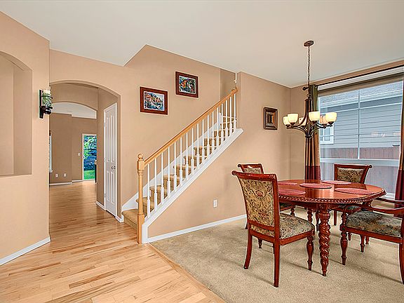 3rd image of 1778 26th Ave NE