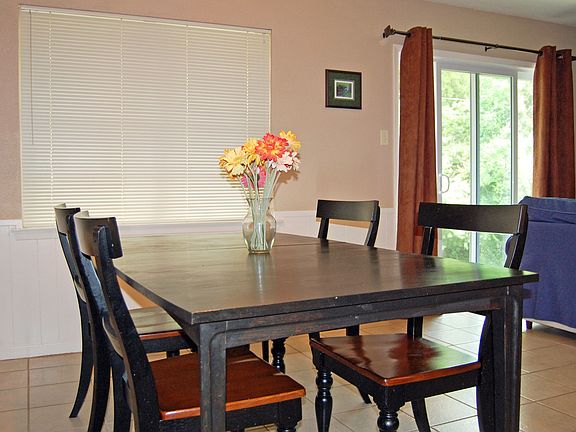 3rd image of 537 Brookwood Dr