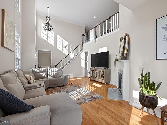 5th image of 1307 Circle Dr