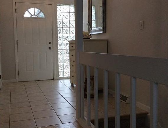 2nd image of 17621 Mahoning Ave #4