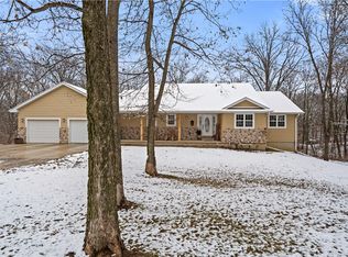 2454 Willow Bend Trl, Saint Charles, IA 50240