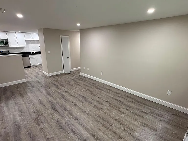 Upton St Apartments LLC — Photo 49