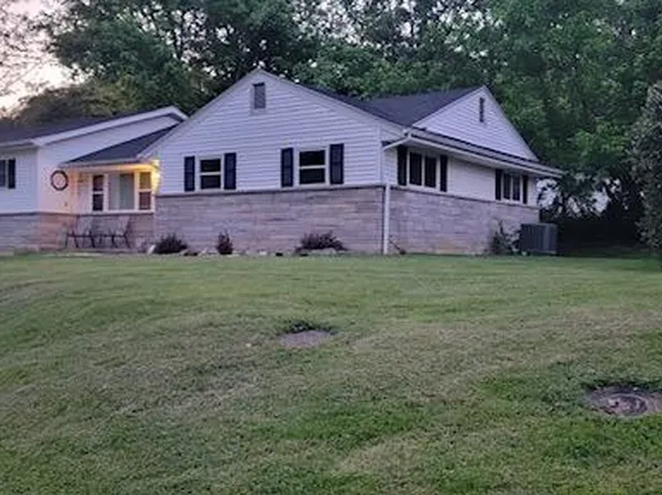 408 S Willow Dr, Morehead, KY 40351