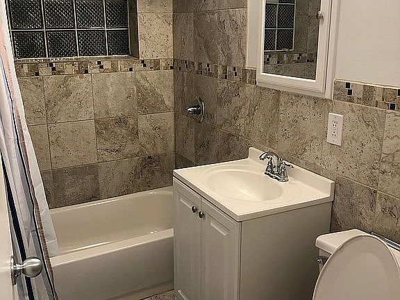 5th image of 6925 W 64th Pl #1F