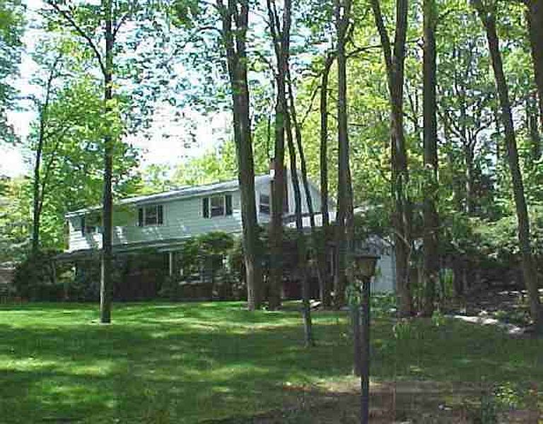 2nd image of 3 TANGLEWOOD Drive