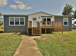 220 E Maple St, Dresden, TN 38225