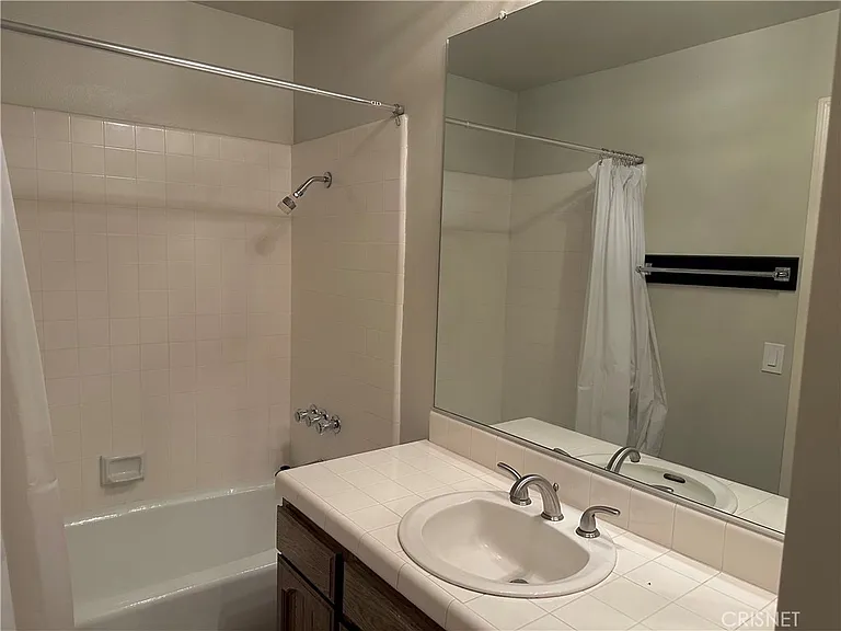 4735 Club View Dr — Photo 12