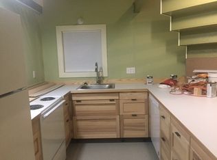 38 Jarvis St, Windsor, VT 05089