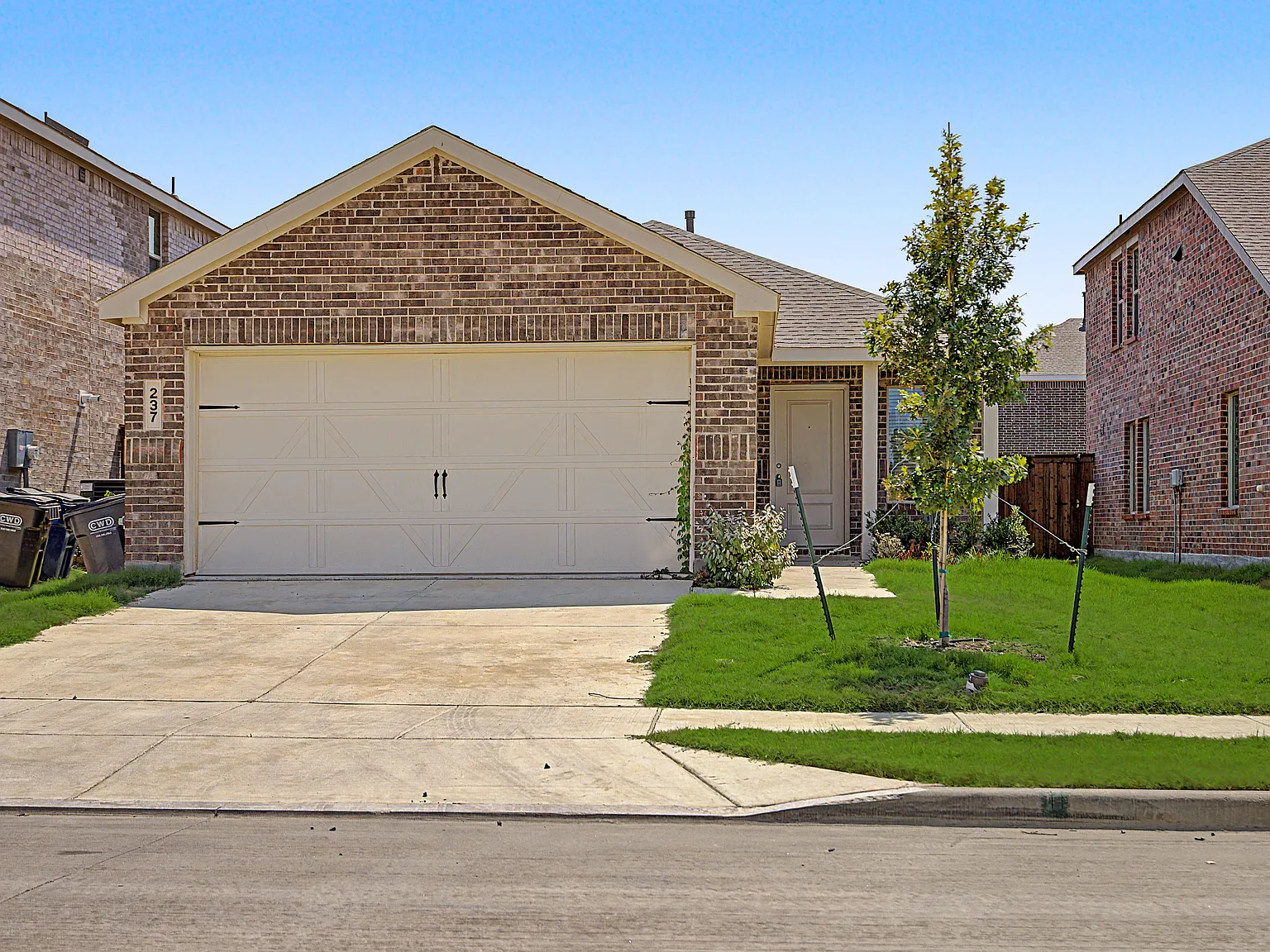 3 bed, 1504 sqft, $2,150 — Photo 4