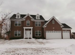 1106 Heartland Dr, Yorkville, IL 60560