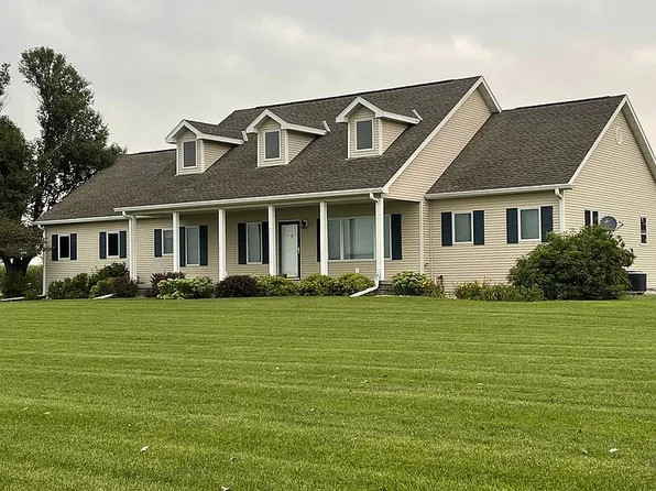 1274 County Road 14, Wahoo, NE 68066