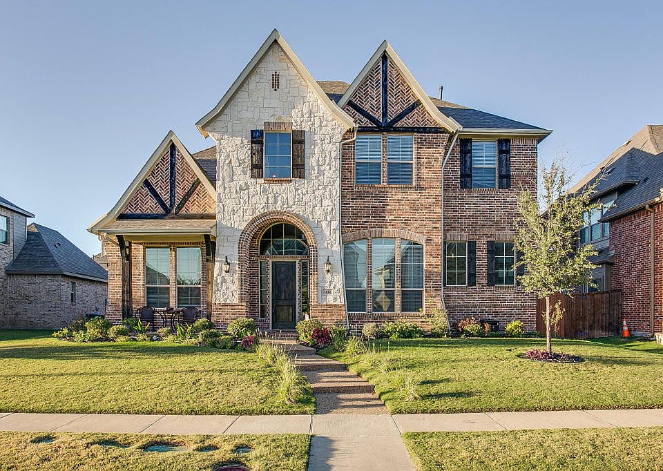 1st image of 1016 Burnet Dr
