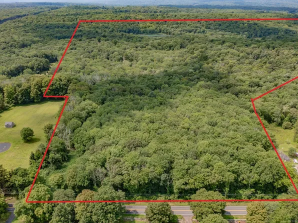 (undisclosed Address), Hebron, CT 06248