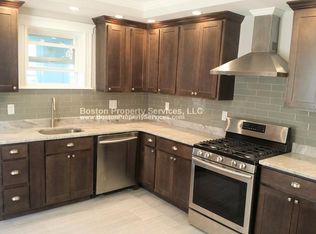 214 Neponset Ave #II, Dorchester, MA 02122