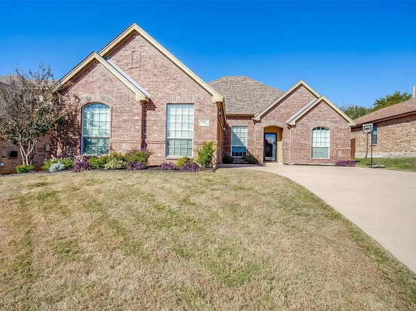 779 Peach Ln, Burleson, TX 76028