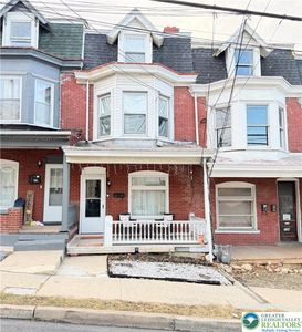 104 1/2 S Bradford St, Allentown, PA, 18109
