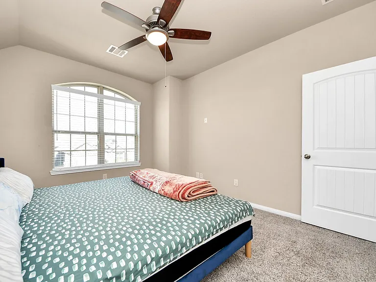 29482 Westhope Dr — Photo 32