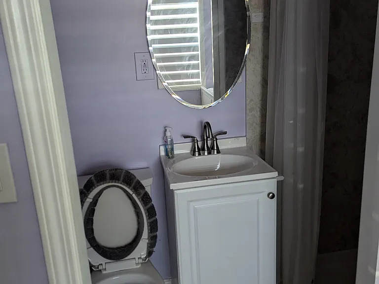 26569 Underwood Ave — Photo 2
