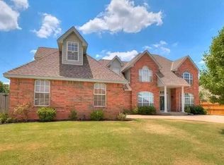 2932 Misty Ridge Dr, Norman, OK 73071