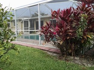 4232 SE 9th Ave, Cape Coral, FL 33904