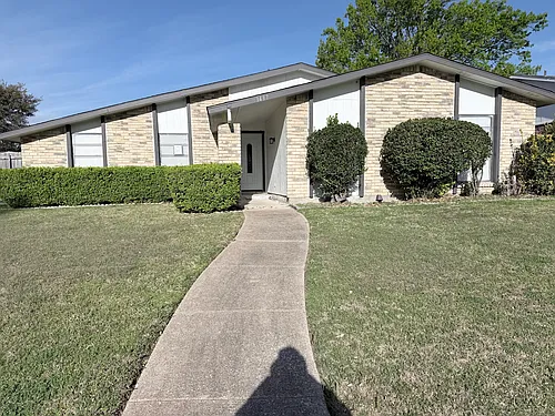 Knoll Point Dr Photo 1